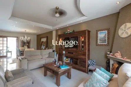 Casa com 2 Quartos à venda, 139m² no Hípica, Porto Alegre