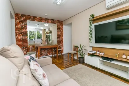 Apartamento com 2 Quartos à venda, 70m² no Vila Ipiranga, Porto Alegre