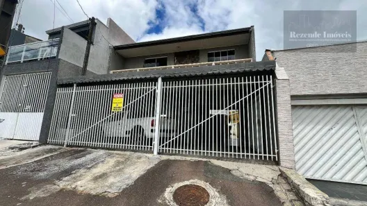Sobrado com 5 Quartos à venda, 170m² no Tatuquara, Curitiba