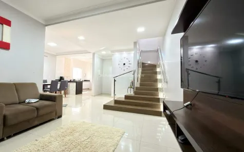 Casa com 3 Quartos à venda, 180m² no Parque das Laranjeiras, Uberaba