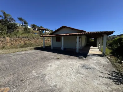 Fazenda/Sítio com 2 Quartos à venda, 1200m² no , Extrema