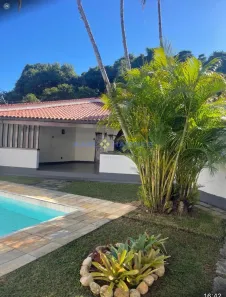 Casa com 3 Quartos à venda, 180m² no Quissama, Petrópolis
