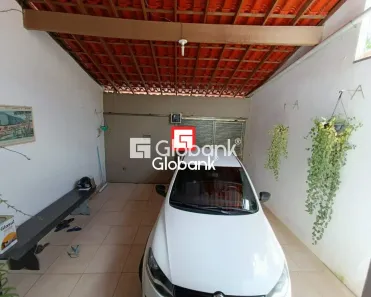 Casa com 2 Quartos à venda, 90m² no Maracanã, Montes Claros