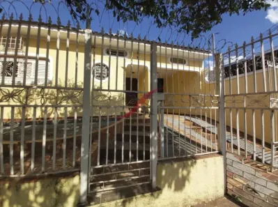 Casa com 3 Quartos à venda, 140m² no Vila Maceno, São José do Rio Preto