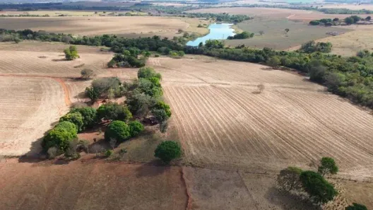Fazenda/Sítio com 3 Quartos à venda, 100m² no POVOADO DE OLHOS D´AGUA, Itaberaí