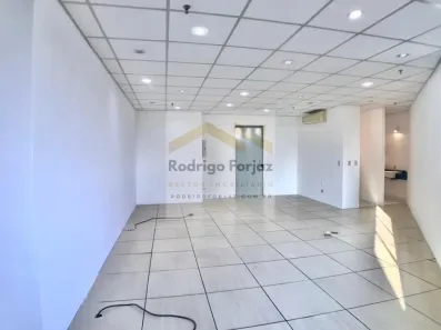 Sala Comercial à venda, 60m² no Caminhos de San Conrado (Sousas), Campinas