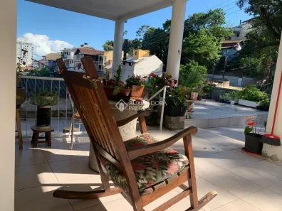 Casa com 2 Quartos à venda, 168m² no Agronômica, Florianópolis