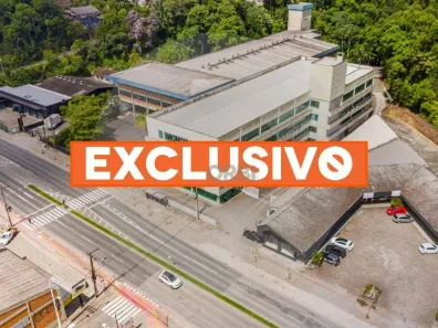 Sala Comercial para alugar, 279m² no Ponta Aguda, Blumenau