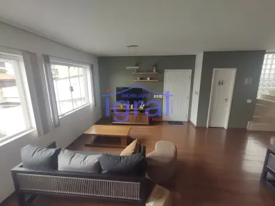 Casa com 5 Quartos para alugar, 300m² no Cidade Vargas, São Paulo