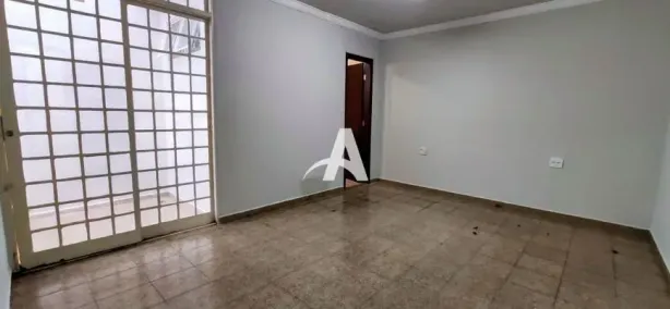 Apartamento com 3 Quartos para alugar, 110m² no Daniel Fonseca, Uberlândia
