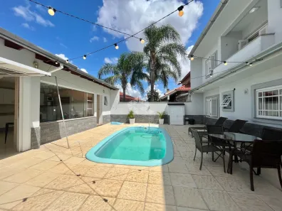Casa com 5 Quartos à venda, 250m² no Estância Velha, Canoas