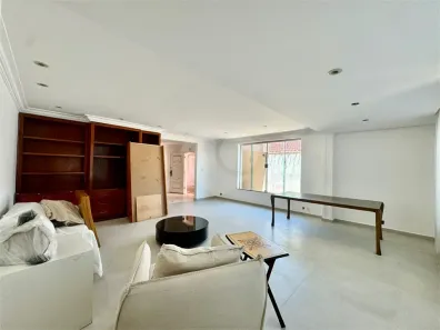 Sobrado com 4 Quartos para alugar, 300m² no Jardim da Saúde, São Paulo