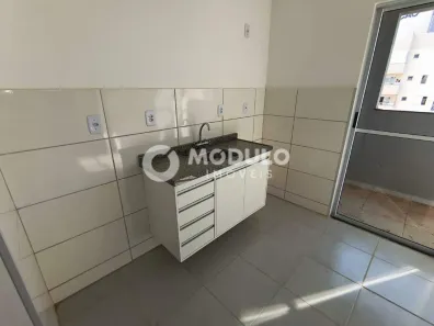 Apartamento com 2 Quartos para alugar, 50m² no Laranjeiras, Uberlândia