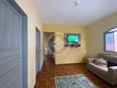Casa com 2 Quartos à venda, 300m² no Cristo Rei, Várzea Grande