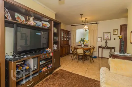 Apartamento com 2 Quartos à venda, 63m² no São João, Porto Alegre