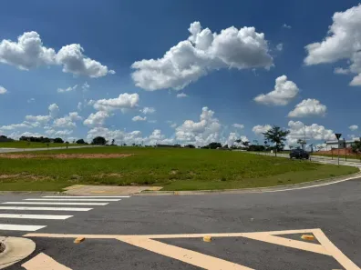 Lote/Terreno à venda, 398m² no Parque São Quirino, Campinas