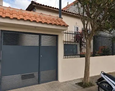 Casa com 2 Quartos para alugar, 211m² no Vila M Genoveva, Jundiaí
