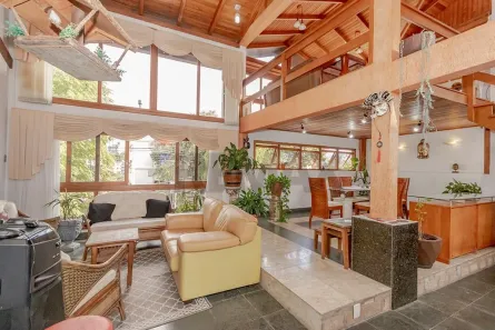 Casa com 4 Quartos à venda, 350m² no Passo da Areia, Porto Alegre