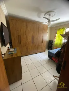 Casa com 3 Quartos à venda, 250m² no Guaranhuns, Vila Velha