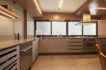 Apartamento com 2 Quartos à venda, 252m² no Centro Cívico, Curitiba