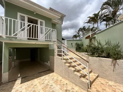 Sobrado com 4 Quartos à venda, 213m² no Residencial Paraíso, Taubaté
