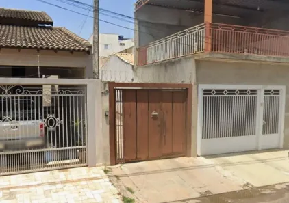 Casa com 3 Quartos à venda, 126m² no Vila Guararapes, Lins
