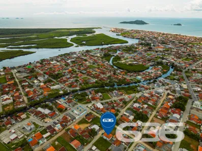 Sobrado com 7 Quartos à venda, 220m² no Centro, Balneário Barra do Sul