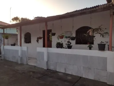 Casa com 5 Quartos à venda, 70m² no Rio do Limão, Araruama