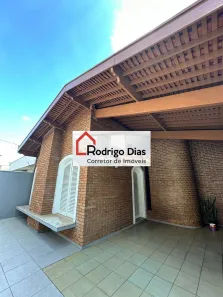 Casa com 3 Quartos à venda, 178m² no Jardim São Bento, Jundiaí