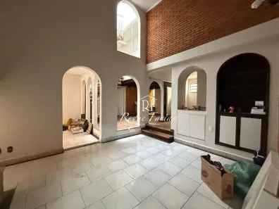 Sobrado com 4 Quartos à venda, 320m² no Cidade São Francisco, São Paulo
