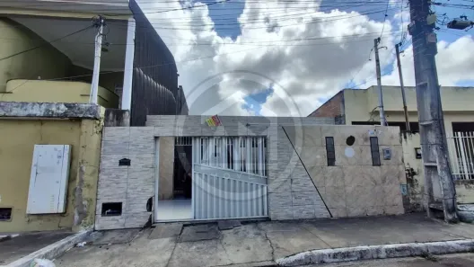 Casa com 3 Quartos à venda, 200m² no Santos Dumont, Aracaju