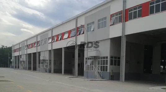 Galpão/Depósito/Armazém para alugar, 1981m² no Parque Duque, Duque de Caxias