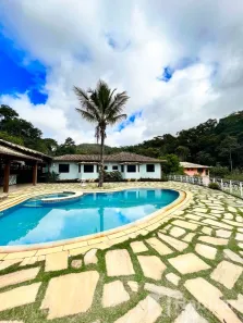 Casa com 10 Quartos à venda, 1000m² no Pedro do Rio, Petrópolis