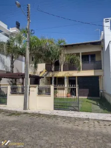Casa com 5 Quartos à venda, 206m² no Centro, Penha