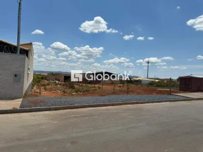 Lote/Terreno à venda, 1440m² no Jardim Primavera, Montes Claros