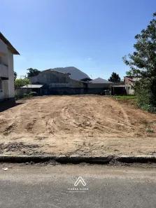 Lote/Terreno à venda, 440m² no Jardim Atlântico Central (Itaipuaçu), Maricá