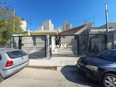 Casa com 2 Quartos para alugar, 100m² no Jardim Maria Duarte, São Paulo