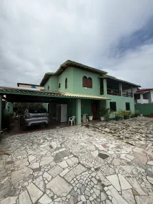 Sobrado com 5 Quartos à venda, 250m² no Piatã, Salvador