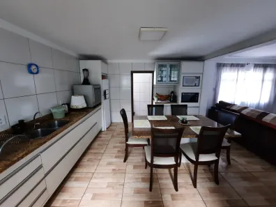 Casa com 4 Quartos à venda, 442m² no Barreiros, São José