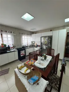 Sobrado com 4 Quartos à venda, 181m² no Santa Teresinha, São Paulo