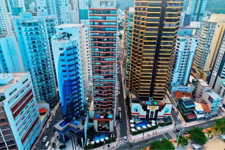 Apartamento com 4 Quartos à venda, 220m² no Centro, Balneário Camboriú