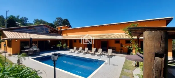 Casa de Condomínio com 4 Quartos à venda, 319m² no Jardim Guacu, São Roque