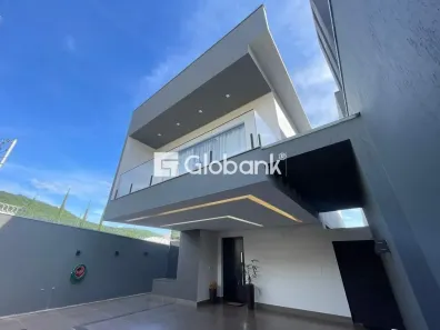 Casa com 3 Quartos para alugar, 260m² no Jardim Parque Morada do Sol, Montes Claros