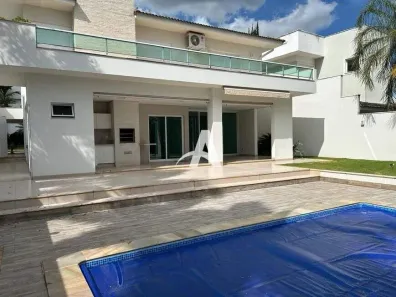 Casa de Condomínio com 4 Quartos para alugar, 435m² no Morada da Colina, Uberlândia