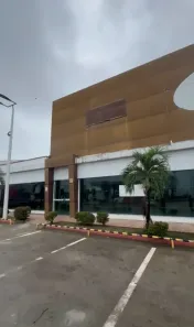 Ponto Comercial para alugar, 500m² no Lago Azul, Manaus