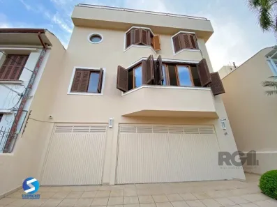 Casa com 3 Quartos à venda, 288m² no Rio Branco, Porto Alegre