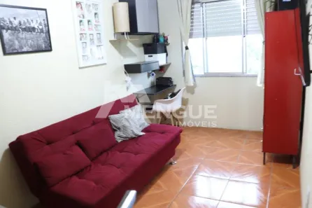 Apartamento com 2 Quartos à venda, 57m² no Jardim Sabará, Porto Alegre