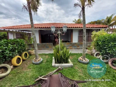 Casa com 3 Quartos à venda, 315m² no Coqueiral, Araruama