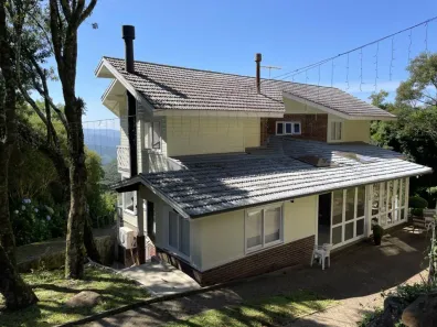 Casa com 2 Quartos à venda, 160m² no , Gramado