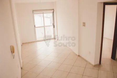 Apartamento com 1 Quarto para alugar, 40m² no Centro, Pelotas
